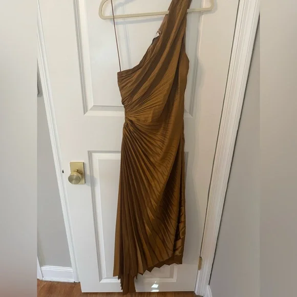 Vici Modern Day Glam One Shoulder Asymmetrical Maxi Dress Bronze/Golden Ochre L - Picture 5 of 7